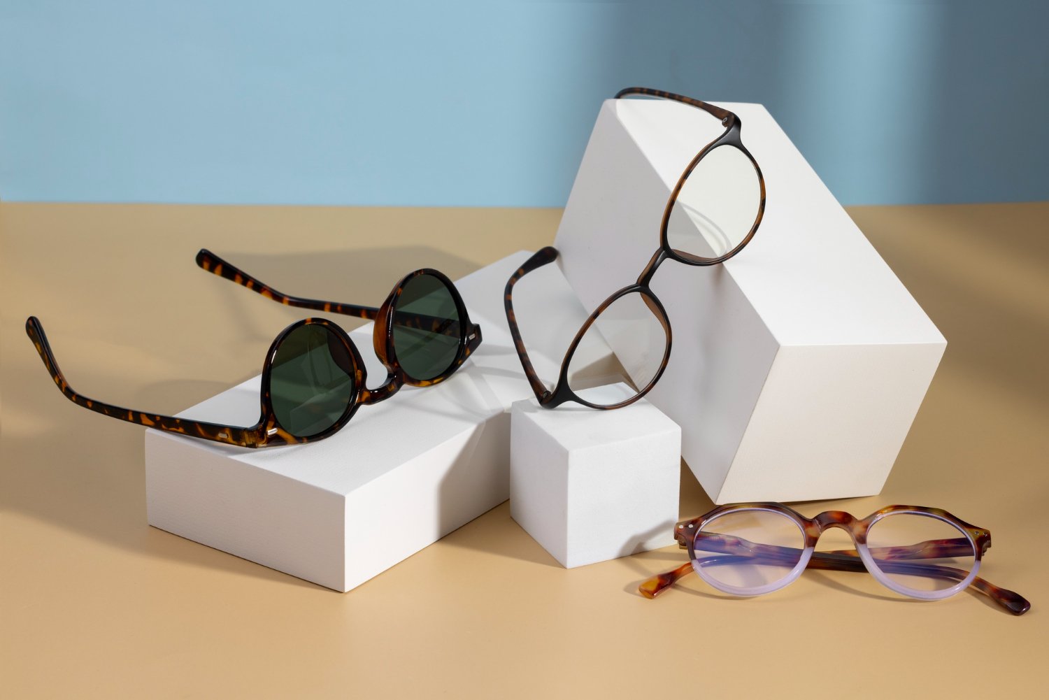 tips memilih kacamata sesuai bentuk wajah